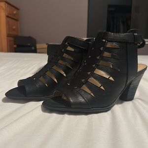 Naturalizer Talan Sandals, Black Womens Size 9